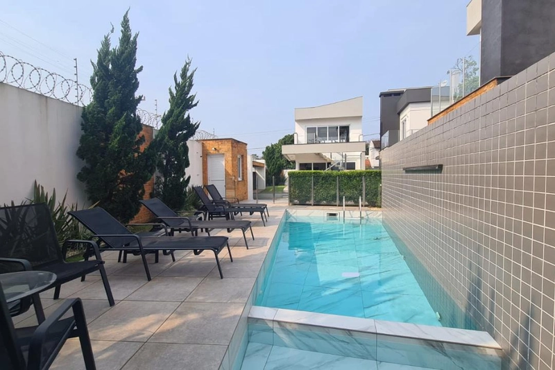 Sobrado semi mobiliado, decorado, com patio privativo, condominio com poucas casas e proximo ao Colégio Sinodal REF: 345: 10ª foto da galeria de imagens do imóvel