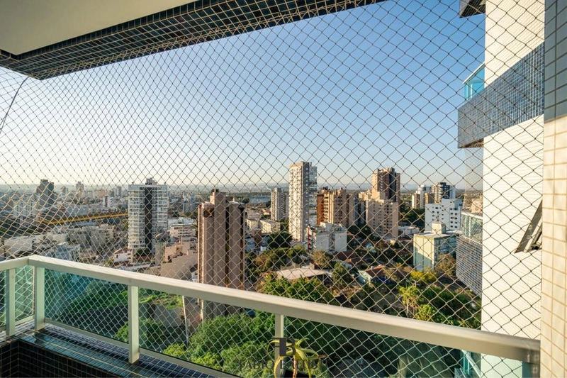 Apartamento amplo, a poucos metros do Colégio Sinodal Ref.:105: 3ª foto da galeria de imagens do imóvel
