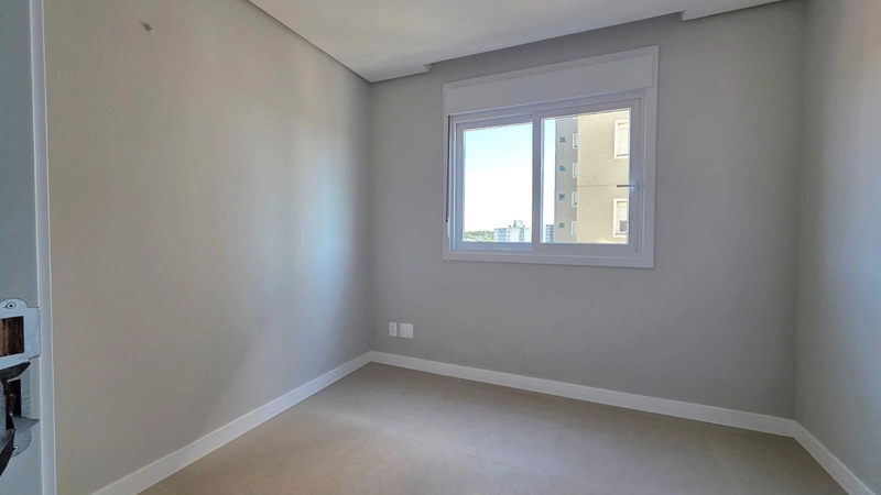 Semi-mobiliado. Sacada integrada (sem golas), piso porcelanato em todo apto, forro rebaixado em gesso: 12ª foto da galeria de imagens do imóvel