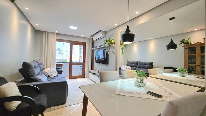 2 dormitórios, sendo 1 suite, 1 vaga coberta, 1 elevador, semi-mobiliado, R$ 479.000,00: 2ª foto da galeria de imagens do imóvel