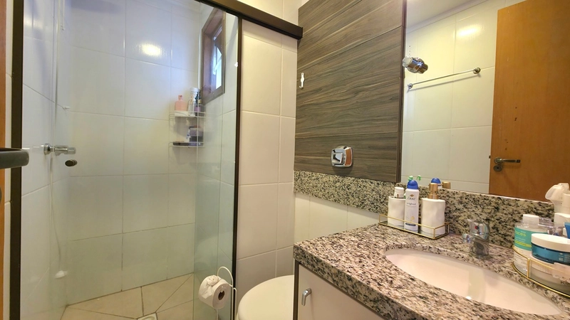 2 dormitórios, sendo 1 suite, 1 vaga coberta, 1 elevador, semi-mobiliado, R$ 479.000,00: 10ª foto da galeria de imagens do imóvel