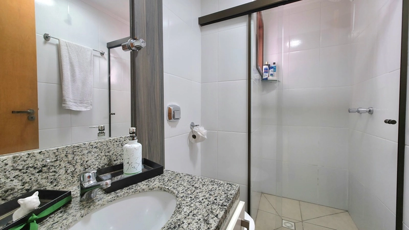 2 dormitórios, sendo 1 suite, 1 vaga coberta, 1 elevador, semi-mobiliado, R$ 479.000,00: 13ª foto da galeria de imagens do imóvel