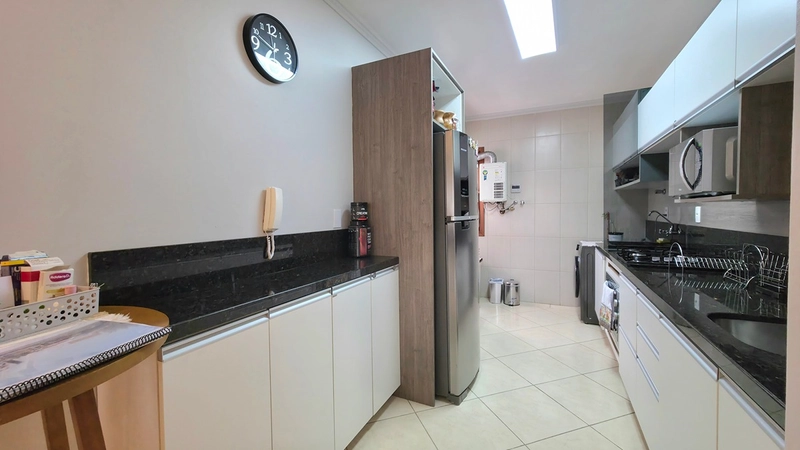 2 dormitórios, sendo 1 suite, 1 vaga coberta, 1 elevador, semi-mobiliado, R$ 479.000,00: 7ª foto da galeria de imagens do imóvel