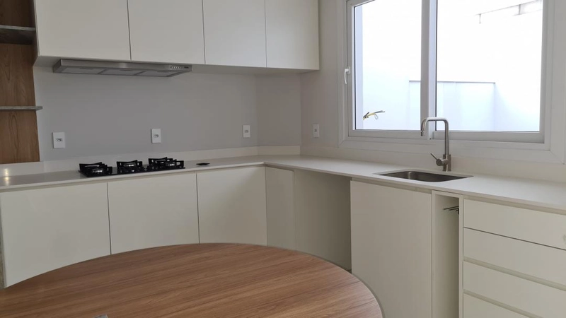 Quer desfrutar de todo o conforto em um lugar privilegiado? Então você precisa conhecer esse incríve Ref.:182: 24ª foto da galeria de imagens do imóvel
