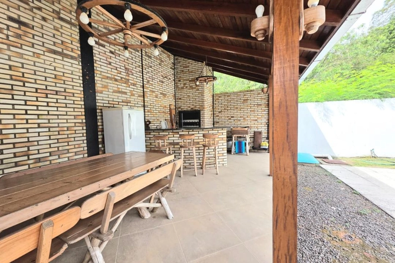 Linda Casa com Quintal e Varanda em São Leopoldo - Oportunidade de Venda REF: CA0019: 13ª foto da galeria de imagens do imóvel