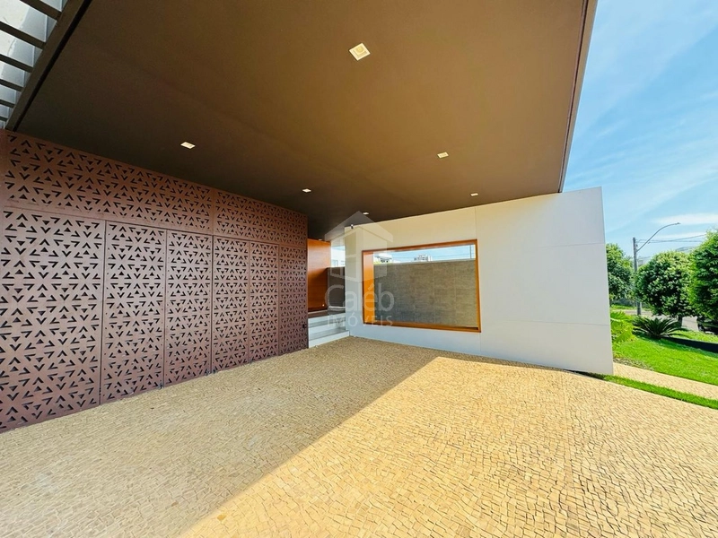 Casa com 4 suítes e piscina no Condomínio Portal dos Nobres-Marília-SP: 3ª foto da galeria de imagens do imóvel