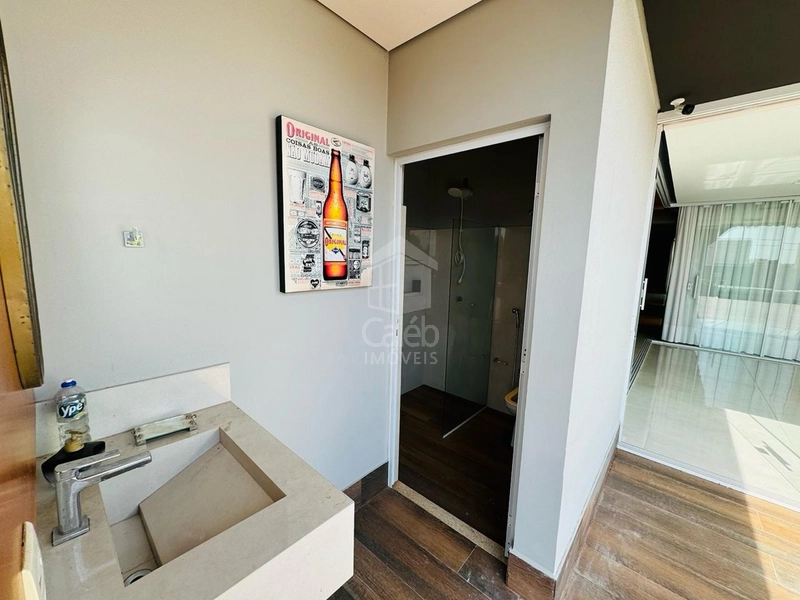Casa com 4 suítes e piscina no Condomínio Portal dos Nobres-Marília-SP: 32ª foto da galeria de imagens do imóvel