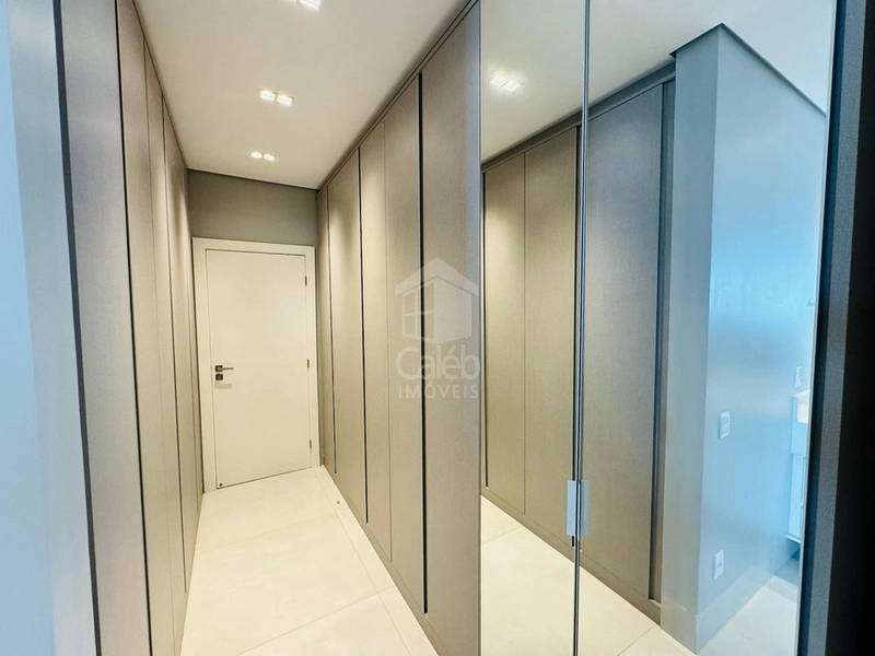 Casa com 4 suítes e piscina no Condomínio Portal dos Nobres-Marília-SP: 54ª foto da galeria de imagens do imóvel
