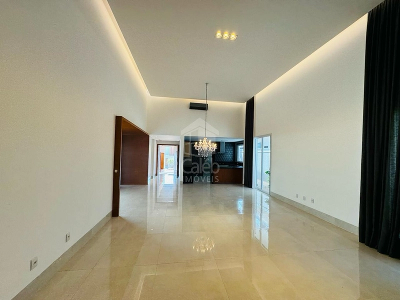 Casa com 4 suítes e piscina no Condomínio Portal dos Nobres-Marília-SP: 10ª foto da galeria de imagens do imóvel