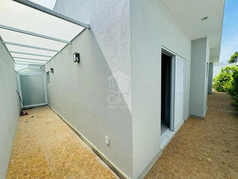Casa com 4 suítes e piscina no Condomínio Portal dos Nobres-Marília-SP: 63ª foto da galeria de imagens do imóvel
