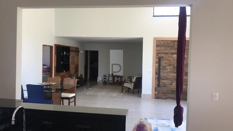 Chácara a Venda com 4 Suítes no Condomínio Serra Dourada em Marília-SP. : 16ª foto da galeria de imagens do imóvel