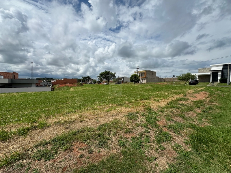 Terreno no condomínio Verana plano em Marilia-SP: 3ª foto da galeria de imagens do imóvel