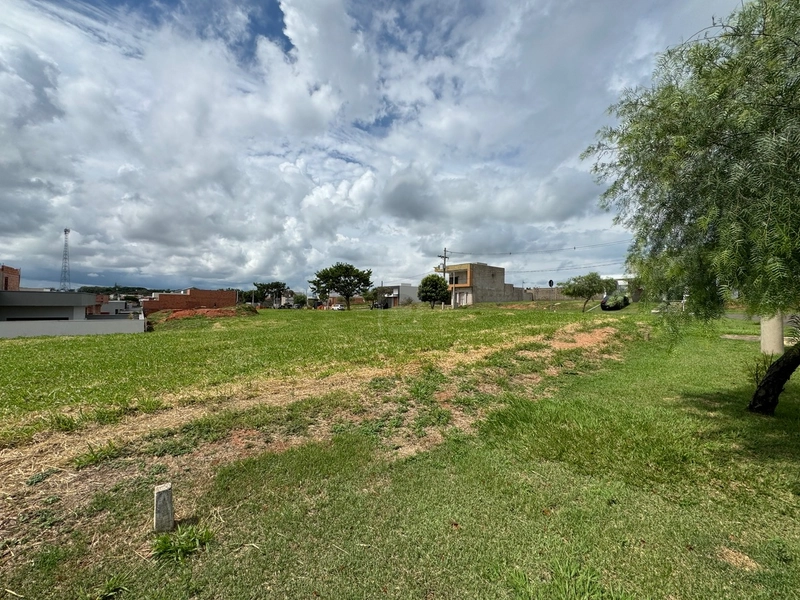 Terreno no condomínio Verana plano em Marilia-SP: 2ª foto da galeria de imagens do imóvel