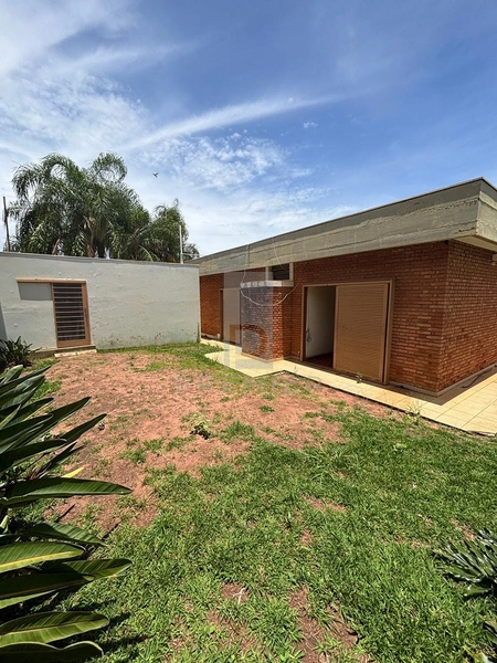 Casa com 6 quartos a venda no Jd. Maria Izabel em Marília-SP. : 15ª foto da galeria de imagens do imóvel