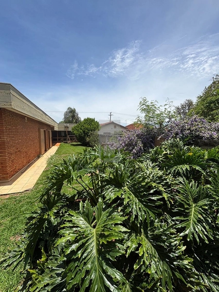 Casa com 6 quartos a venda no Jd. Maria Izabel em Marília-SP. : 12ª foto da galeria de imagens do imóvel