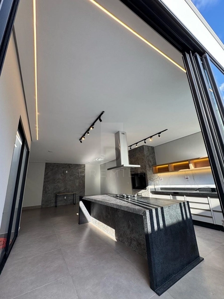 Casa com 3 suítes no Jardim Estoril em Marília-SP.: 2ª foto da galeria de imagens do imóvel