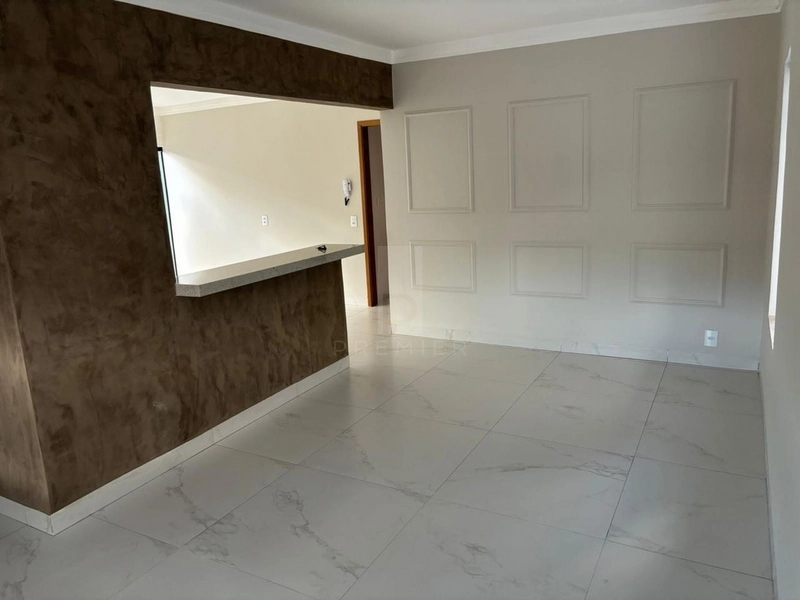 Casa com 3 quartos sendo 1 suíte no Jd. Acapulco em Marília-SP.: 28ª foto da galeria de imagens do imóvel