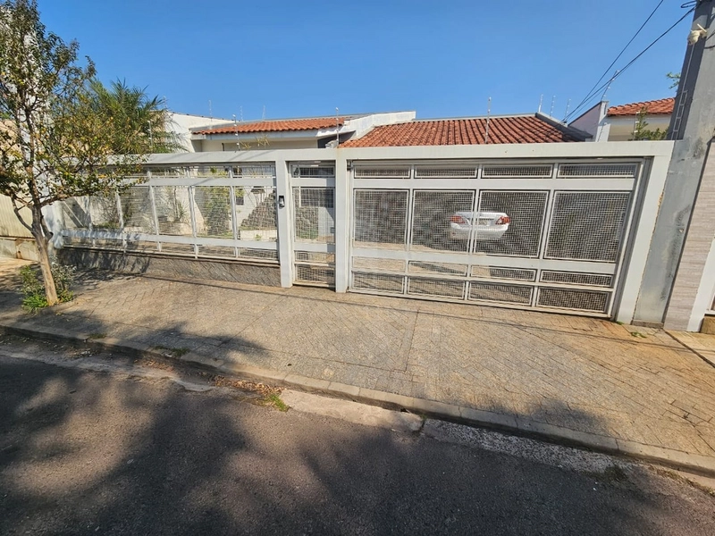 Casa com 3 quartos e hidromassagem no Bairro Ana Carla em Marilia / SP: 1ª foto da galeria de imagens do imóvel