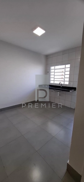 Casa a Venda com 2 quartos no Bairro Campina Verde em Marília-SP. : 6ª foto da galeria de imagens do imóvel