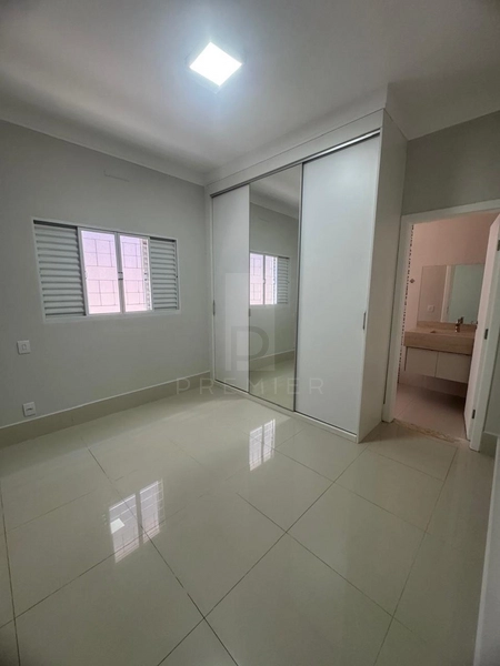 Casa com 4 dormitórios no cond. Reserva Esmeralda em Marília-SP.: 8ª foto da galeria de imagens do imóvel