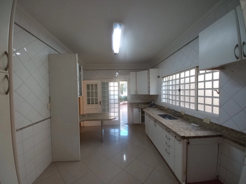 Casa com pisicna no Jd Aquarios em Marilia / Sp: 17ª foto da galeria de imagens do imóvel