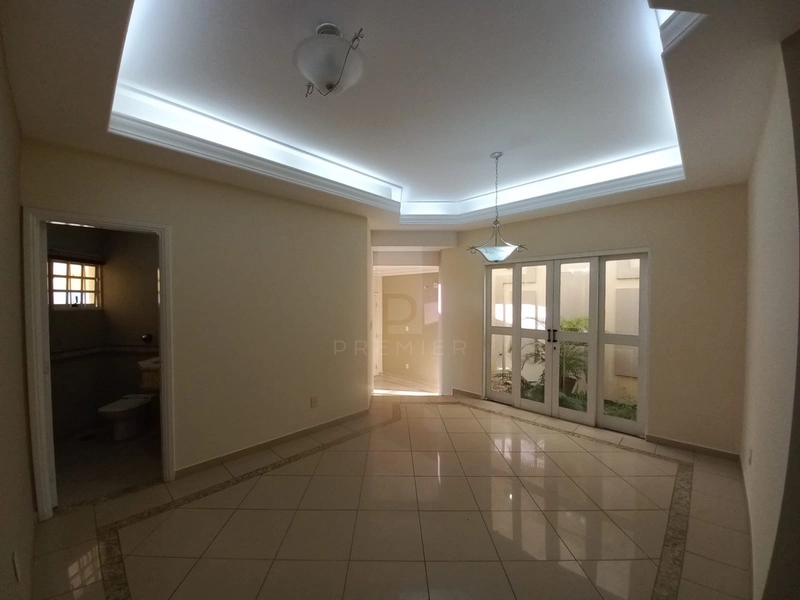 Casa com pisicna no Jd Aquarios em Marilia / Sp: 3ª foto da galeria de imagens do imóvel