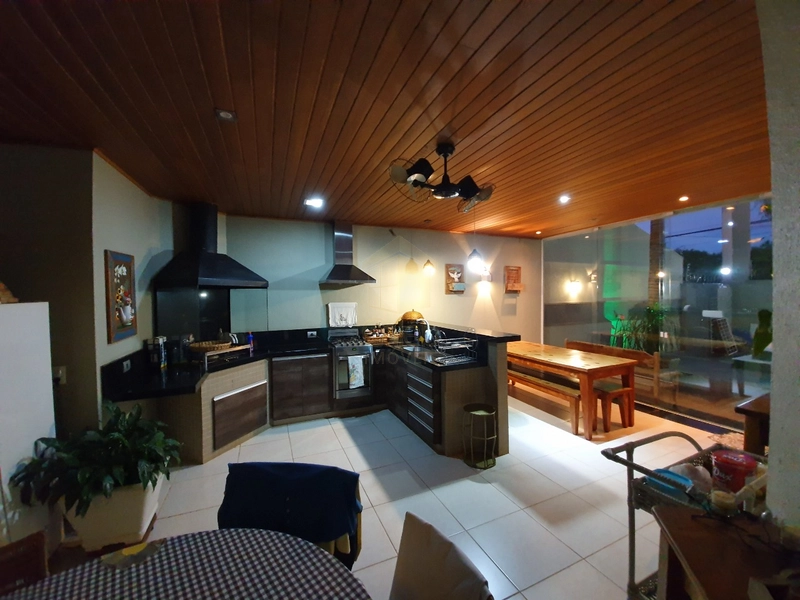 Casa à venda No Jardim São Domingos com 3 dormitórios em Marília-SP: 10ª foto da galeria de imagens do imóvel