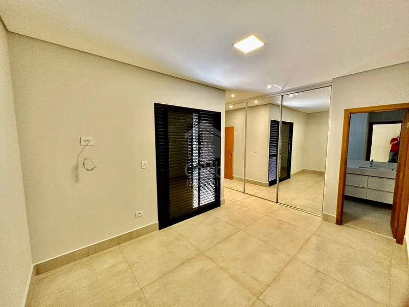 Casa a Venda no Condomínio Reserva Esmeralda em Marília-SP.: 6ª foto da galeria de imagens do imóvel