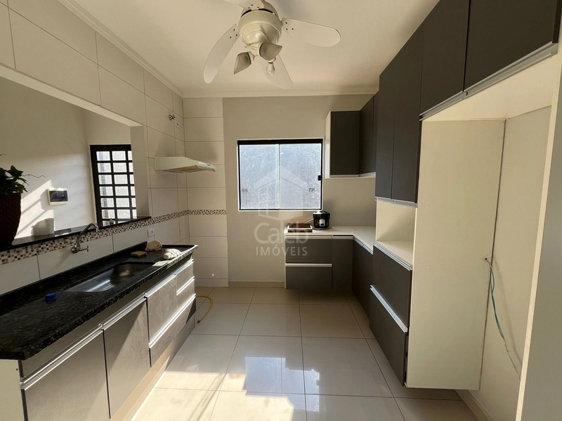 Vende Casa no Figueirinha em Marília-SP.: 6ª foto da galeria de imagens do imóvel