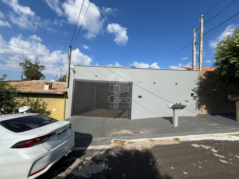Vende Casa no Figueirinha em Marília-SP.: 1ª foto da galeria de imagens do imóvel