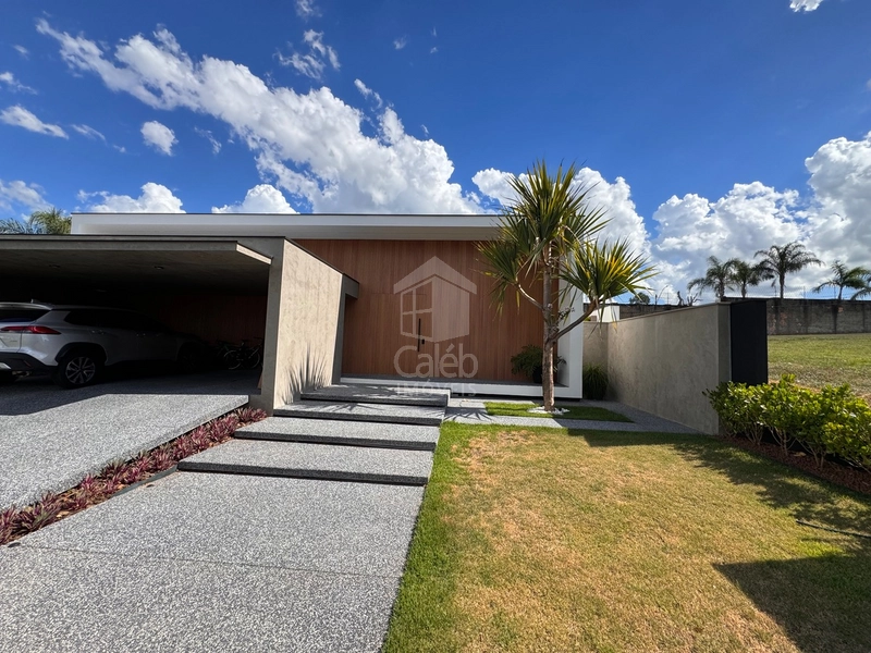 Casa com 3 suites e piscina no condomínio Portal dos Nobres/Marilia-SP: 1ª foto da galeria de imagens do imóvel