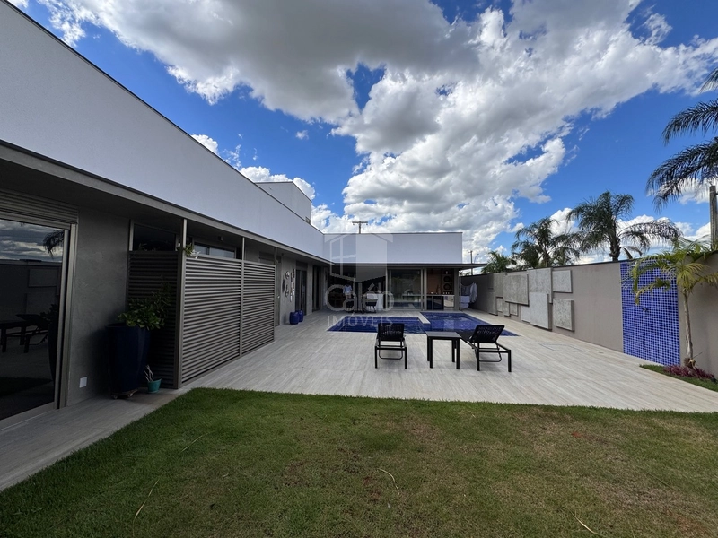 Casa com 3 suites e piscina no condomínio Portal dos Nobres/Marilia-SP: 52ª foto da galeria de imagens do imóvel