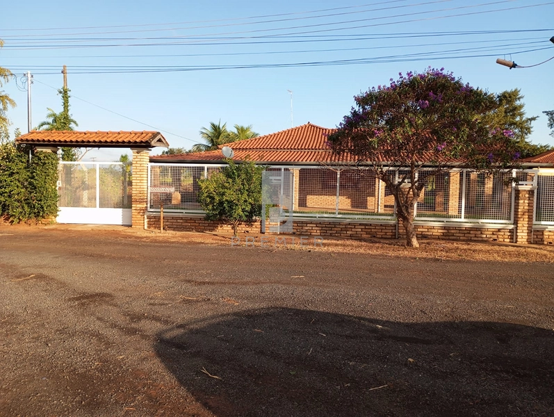 Chacara com 4 quartos em Oscar Bressane /SP: 4ª foto da galeria de imagens do imóvel
