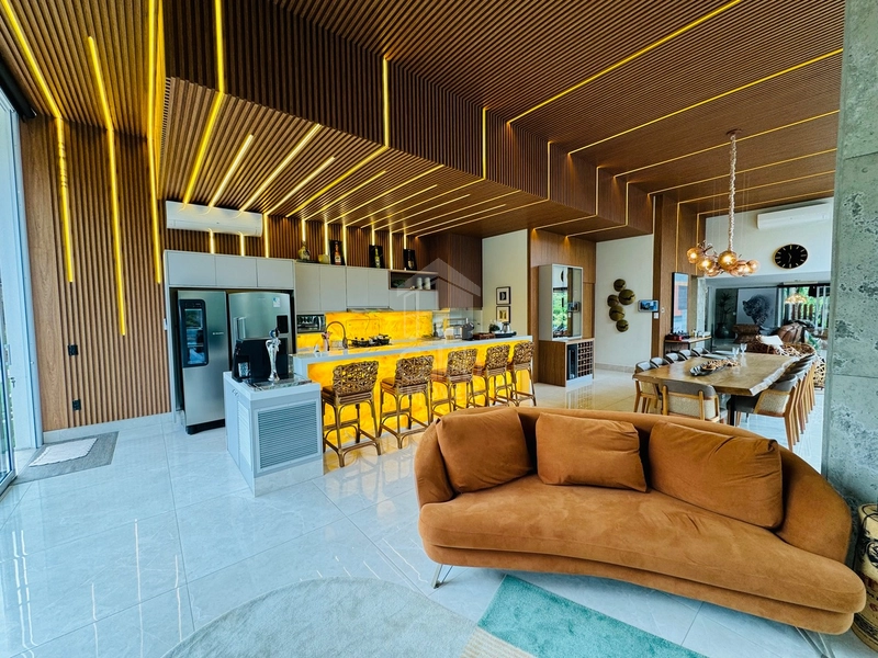 Mansão de luxo com 4 suítes, piscina e lago condomínio Green Valley: 11ª foto da galeria de imagens do imóvel
