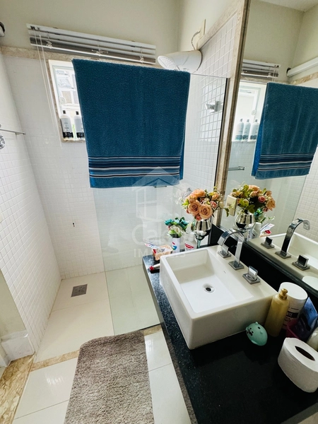 Mansão de luxo com 4 suítes, piscina e lago condomínio Green Valley: 45ª foto da galeria de imagens do imóvel