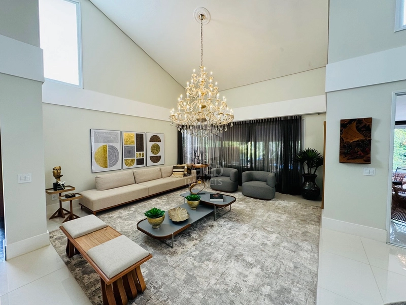 Mansão de luxo com 4 suítes, piscina e lago condomínio Green Valley: 21ª foto da galeria de imagens do imóvel