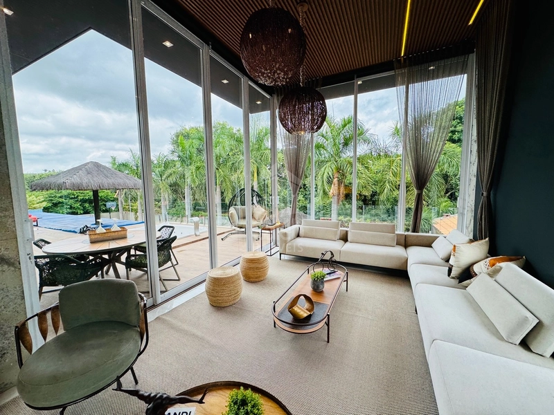 Mansão de luxo com 4 suítes, piscina e lago condomínio Green Valley: 9ª foto da galeria de imagens do imóvel