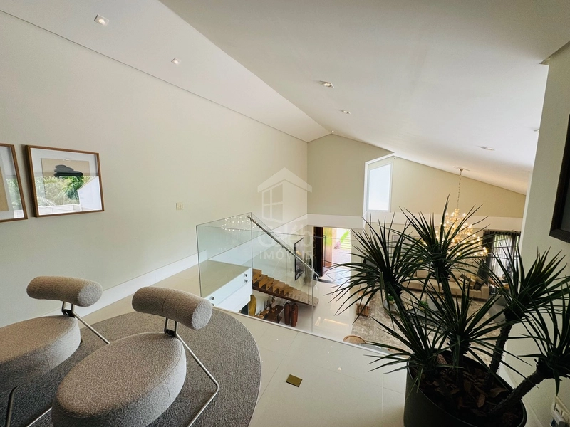 Mansão de luxo com 4 suítes, piscina e lago condomínio Green Valley: 28ª foto da galeria de imagens do imóvel