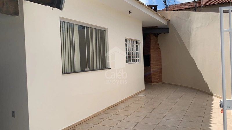 Casa a Venda no Bairro Esmeralda em Marília-SP: 4ª foto da galeria de imagens do imóvel