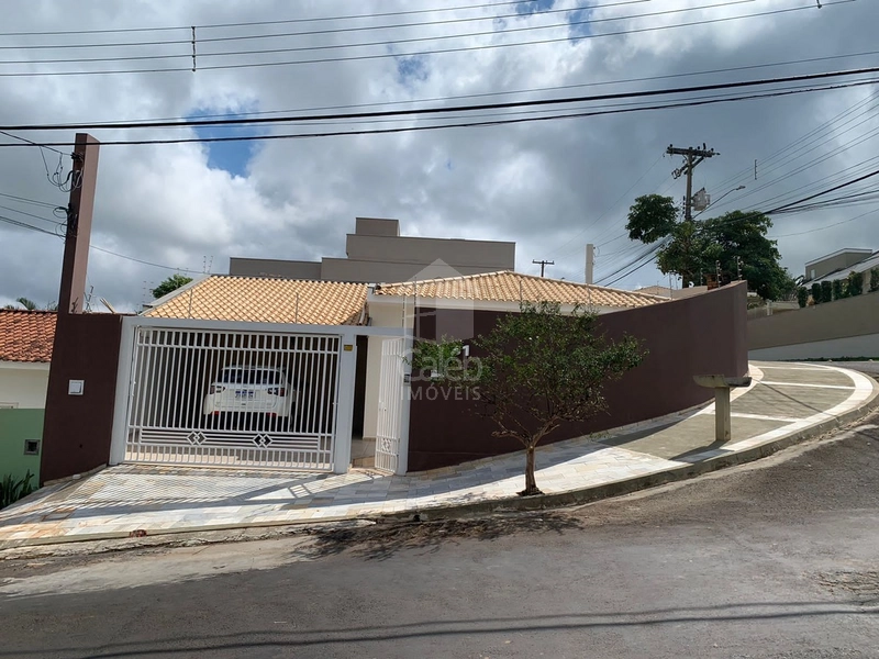 Casa a Venda no Bairro Esmeralda em Marília-SP: 1ª foto da galeria de imagens do imóvel