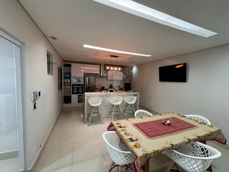 Casa à venda no Bairro Domingos de Léo/Nova Marilia: 15ª foto da galeria de imagens do imóvel
