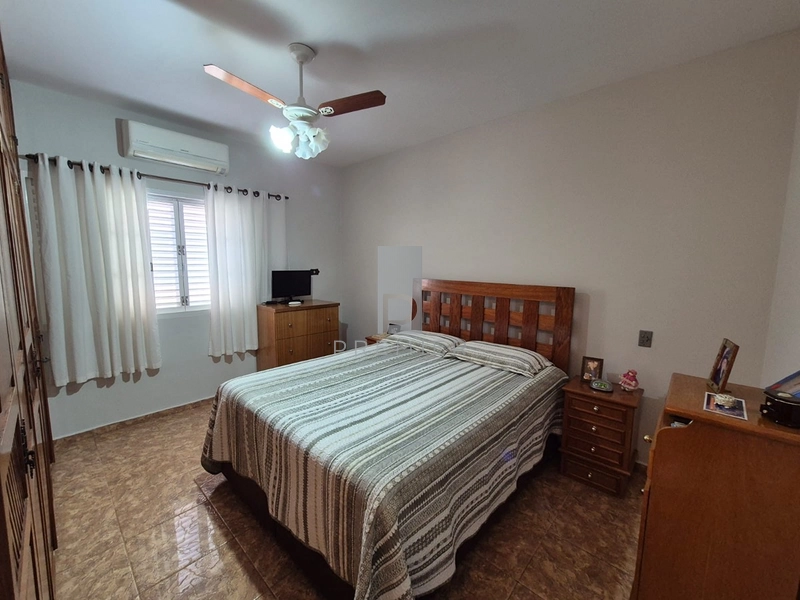 Casa a venda com 3 quartos sendo 1 suíte no Centro de Oriente. : 19ª foto da galeria de imagens do imóvel