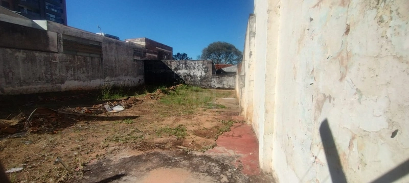 Terreno na Rua 7 de Setembro em Marilia / SP: 3ª foto da galeria de imagens do imóvel