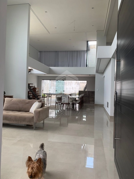 Casa a Venda no Bairro Tropical em Marília-SP.: 5ª foto da galeria de imagens do imóvel