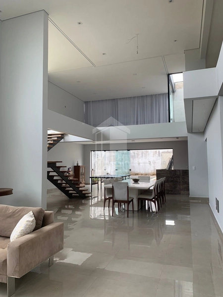 Casa a Venda no Bairro Tropical em Marília-SP.: 7ª foto da galeria de imagens do imóvel