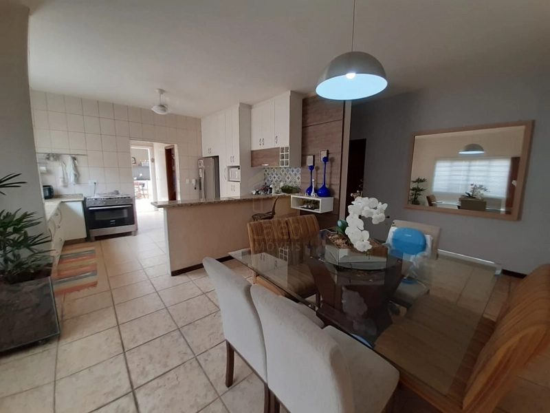 Casa com 3 quartos no Jd. São Domingos em Marília-SP.: 6ª foto da galeria de imagens do imóvel
