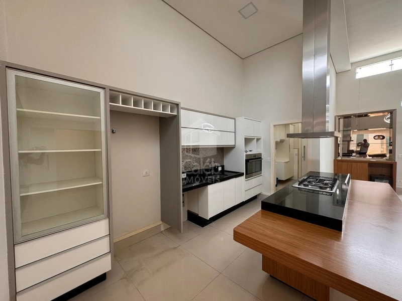 Casa a Venda no Condomínio Reserva Esmeralda em Marília-SP.: 6ª foto da galeria de imagens do imóvel