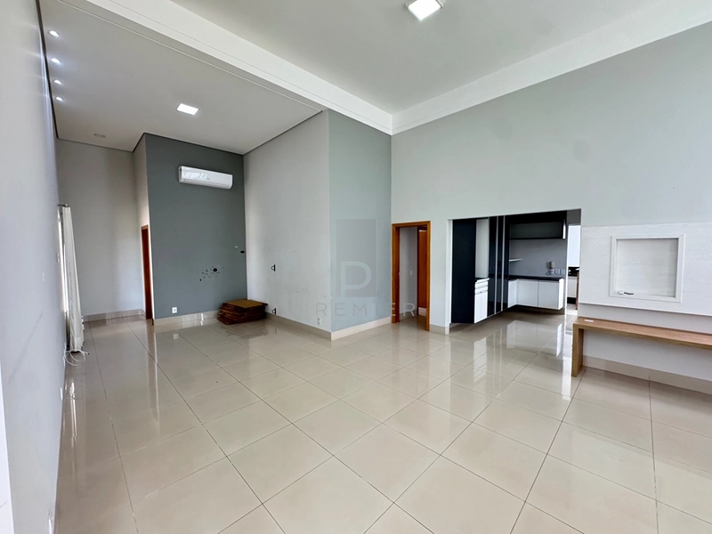 Casa com 3 suites e piscina no condomínio Costa do Ipe-Marilia/SP: 5ª foto da galeria de imagens do imóvel