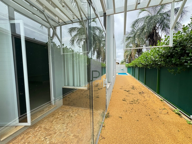 Casa com 3 suites e piscina no condomínio Costa do Ipe-Marilia/SP: 3ª foto da galeria de imagens do imóvel