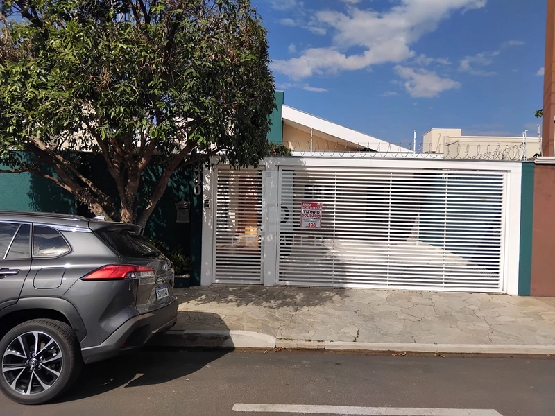 Casa a Venda com 3 Suítes no Bairro Maria Izabel em Marília-SP.: 2ª foto da galeria de imagens do imóvel